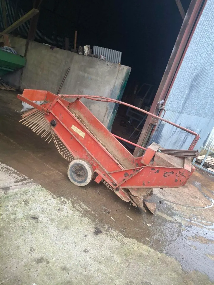 Potato equipment - Image 1