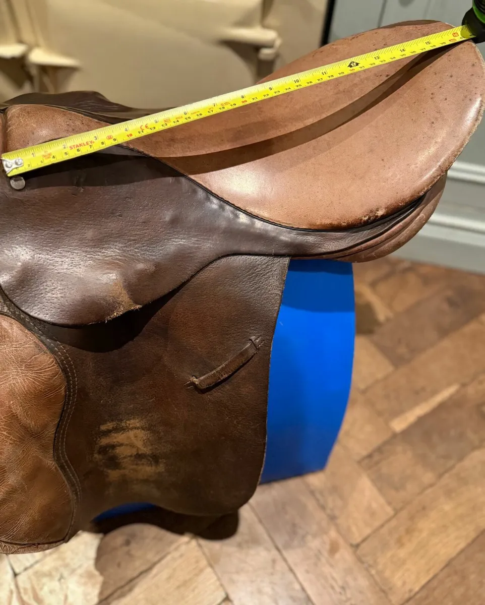 16 Inch Leather Saddle - Suitable for 12-13hh pony - Image 2