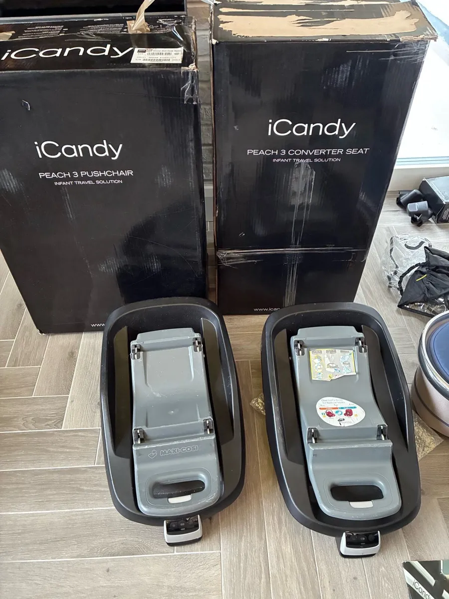 Joie car seat 360 swivel & 2 family fix docks - Image 3