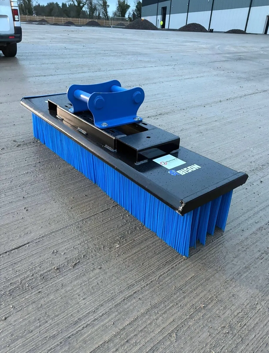 Forklift Brush Attachment - Image 4