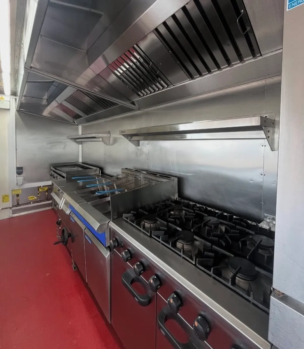Mobile Catering Kitchen Food Trailer - Image 4