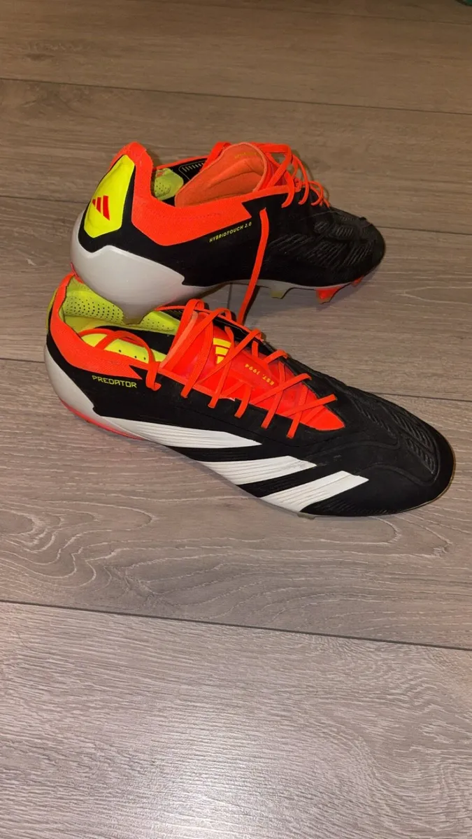 Adidas Predator 10.5 - Image 1