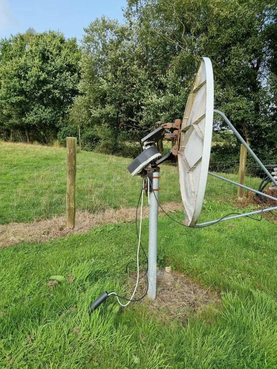 Channel Master 1,2mt motorized satellite dish - Image 1