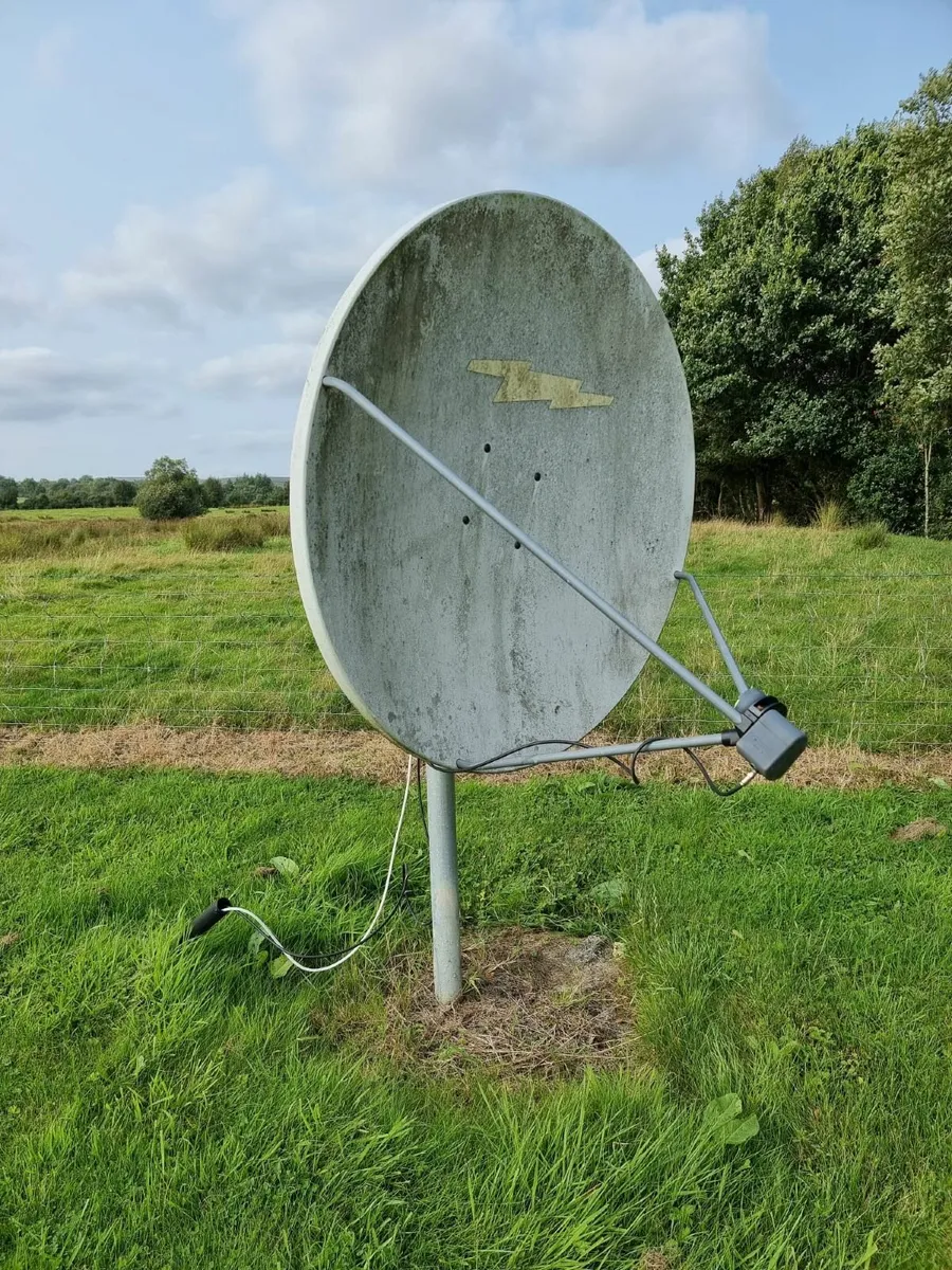 Channel Master 1,2mt motorized satellite dish - Image 3