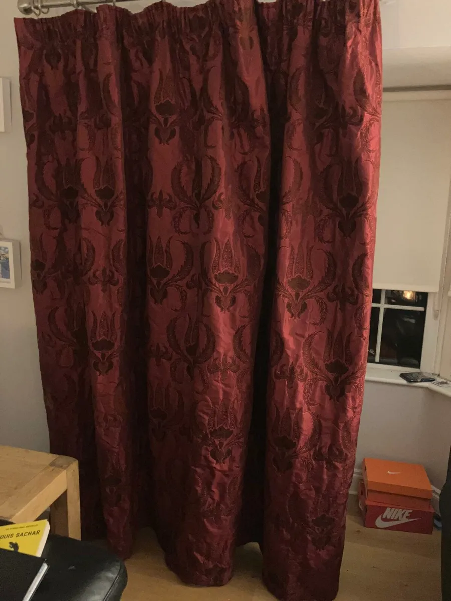 Pair of curtains - Image 2