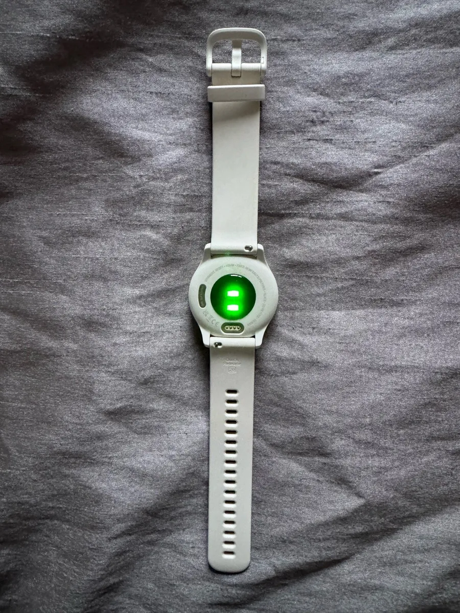 Garmin Vivomove Sport Watch - Image 2