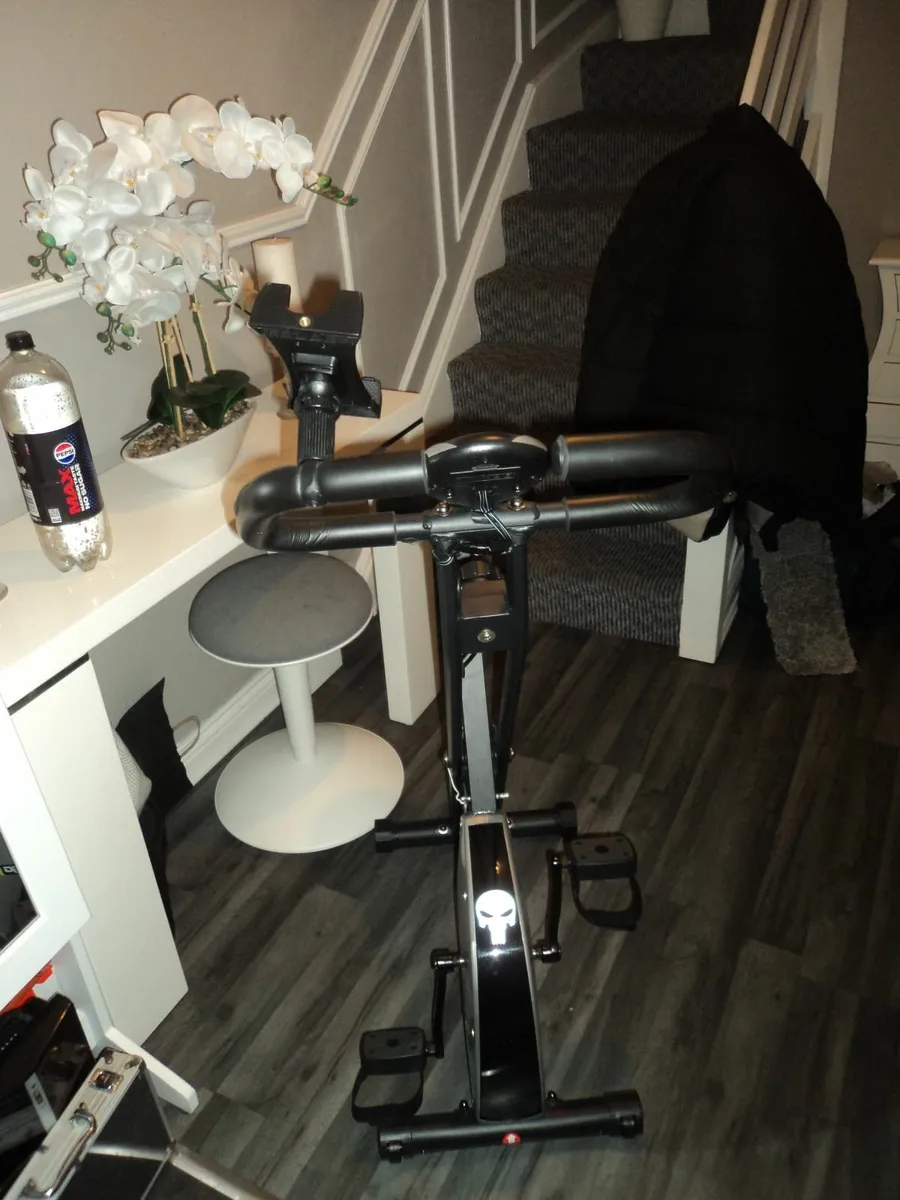 Folding exercise bike - Image 4