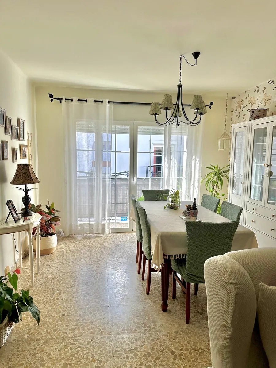 Large Apartment in Nerja, Málaga, Costa del Sol. - Image 1