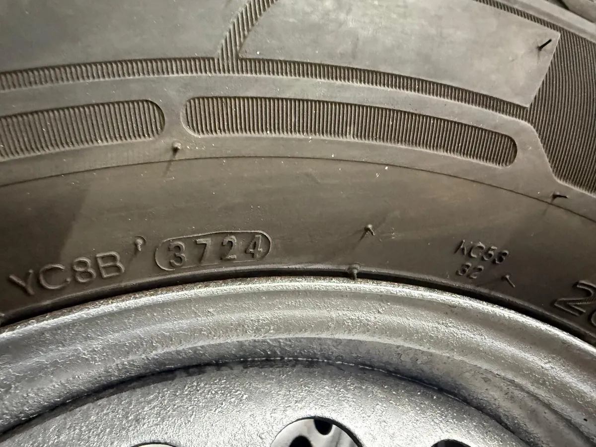 VW Transporter Steel Rims & Tyres 205/65 R16C - Image 4