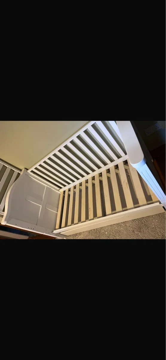 Baby Cot Bed - Image 4