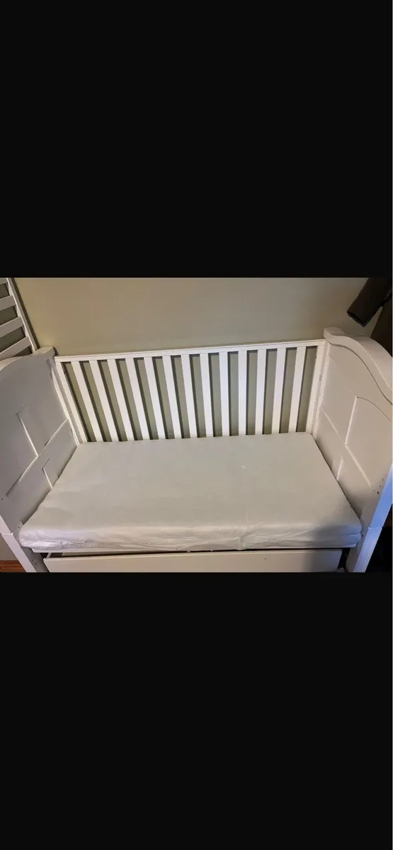 Baby Cot Bed - Image 1
