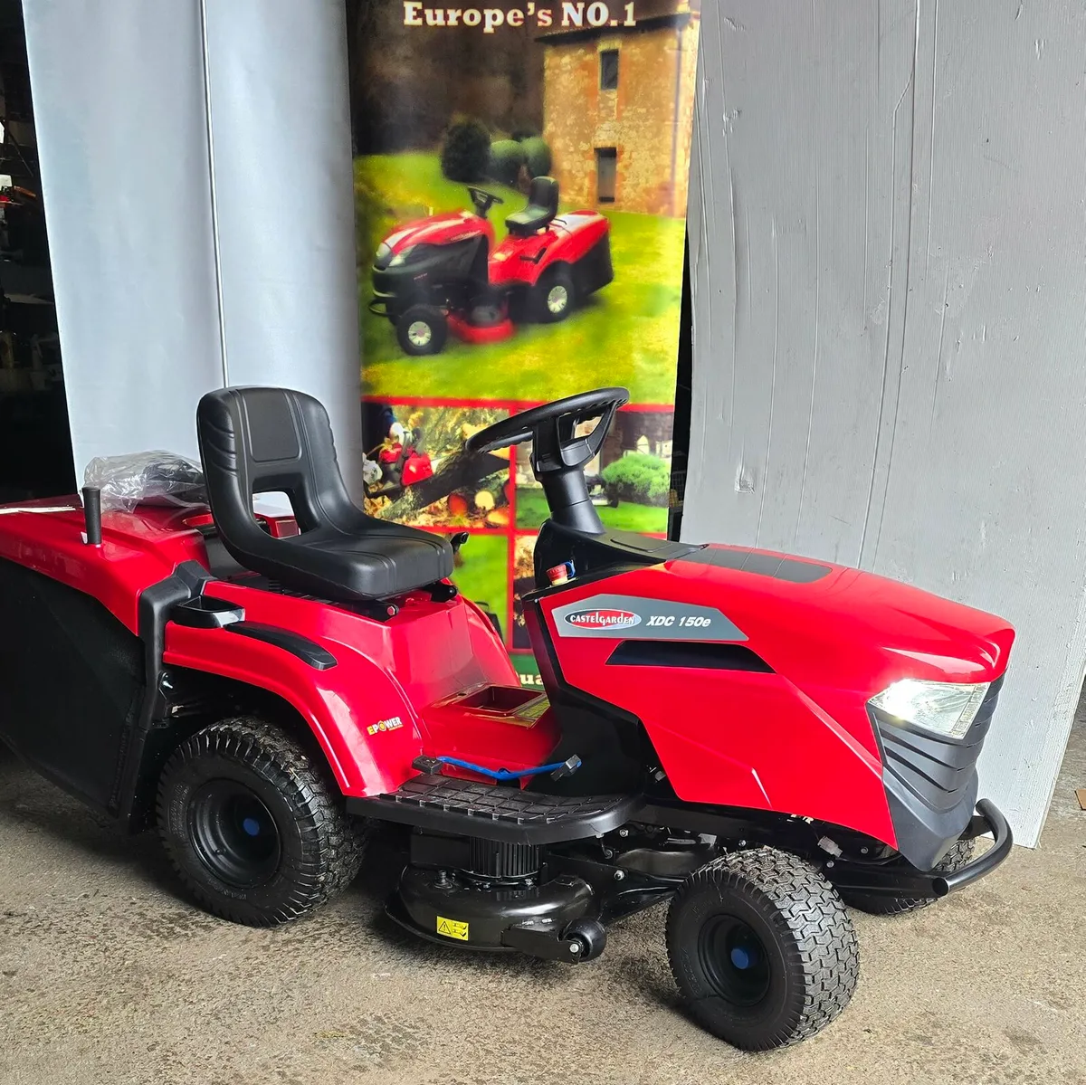 **Demo**  Castelgarden XDC150HDE - Image 1