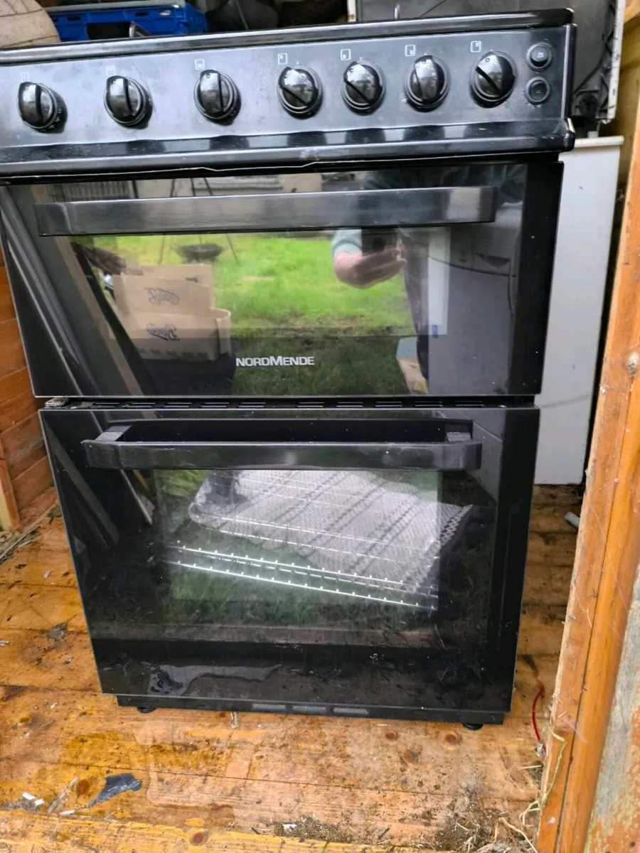 Household items - Image 1