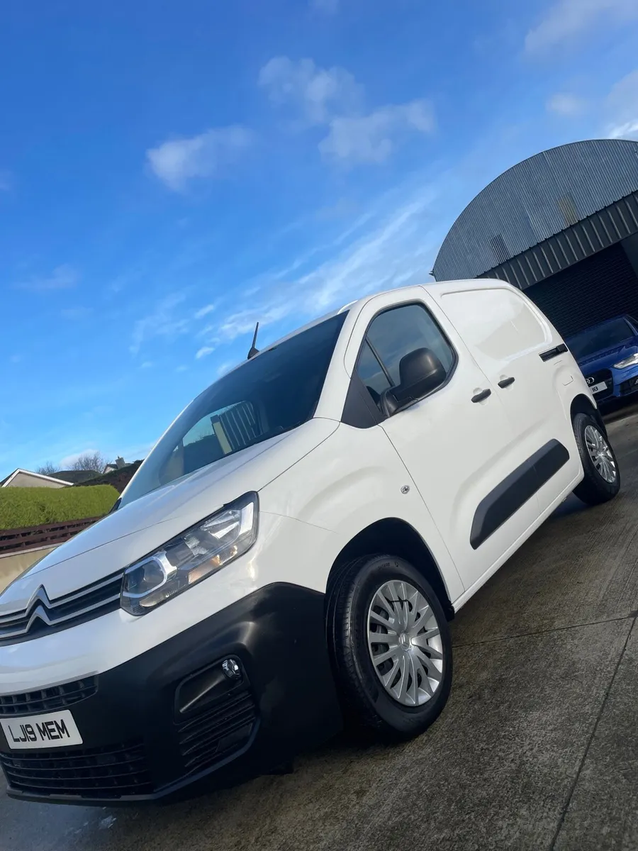 2019 Citroen Berlingo - Image 2