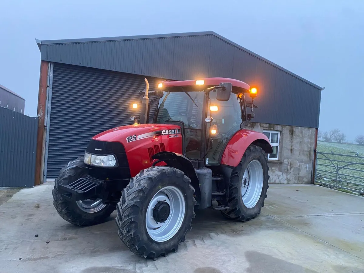 case maxxum 125 - Image 1