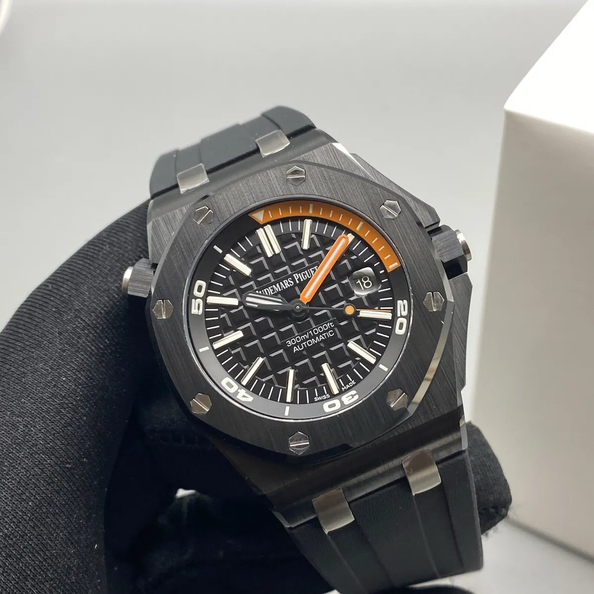 AP Royal Oak Offshore Diver - Image 1