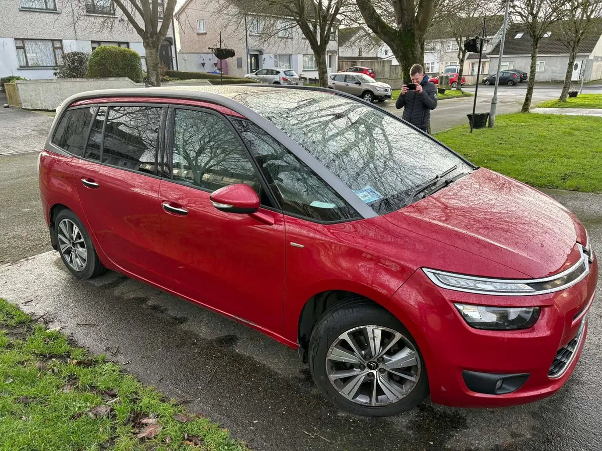 Citroen c4 Picasso 7 seater - Image 3