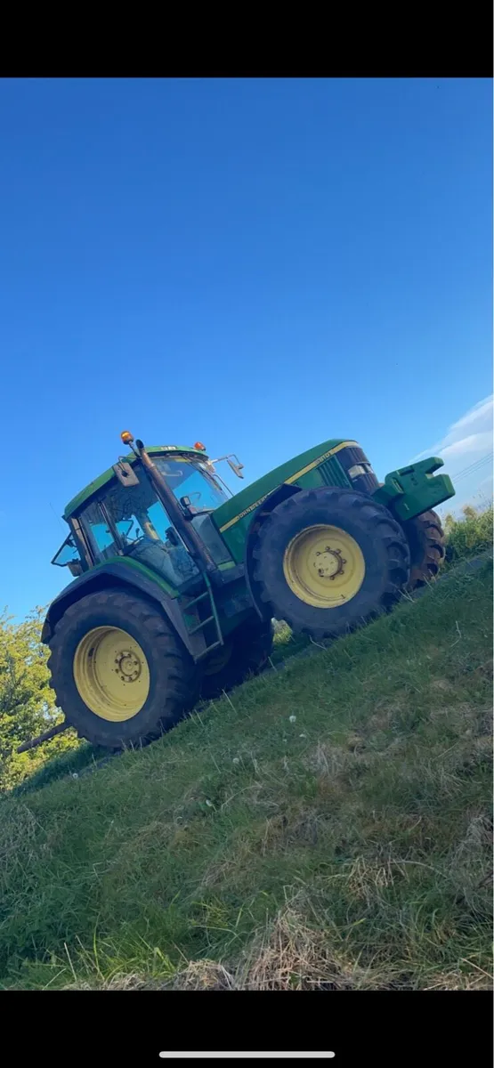 John Deere 6810 - Image 1