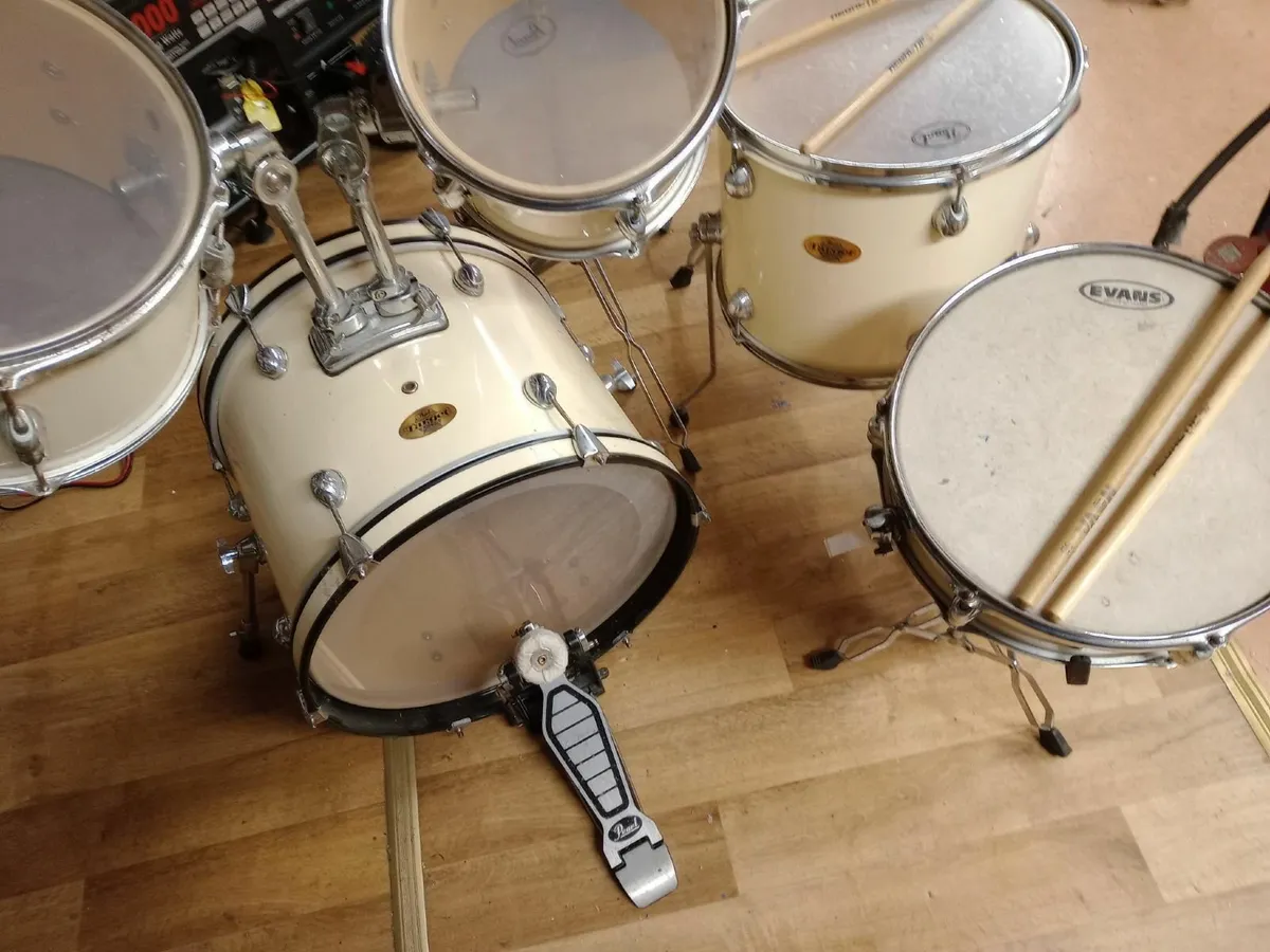 Drums - Image 1