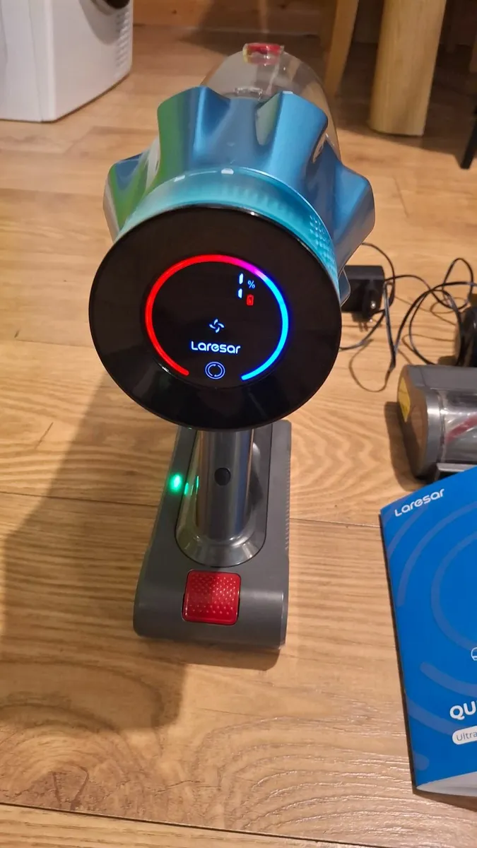 This is a Laresar vacuum cleaner for sale. It's co - Image 1