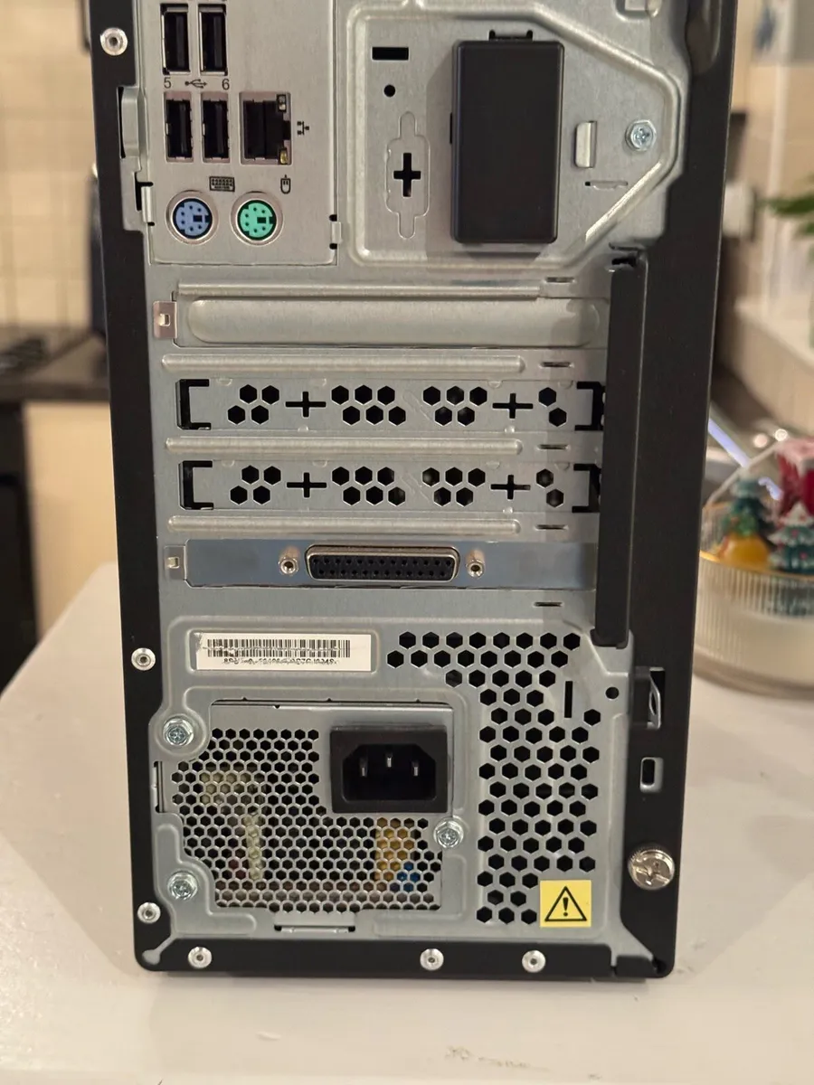Lenovo thinkcentre i7 pc 220gb ssd 1tb hdd 32gb ra - Image 4