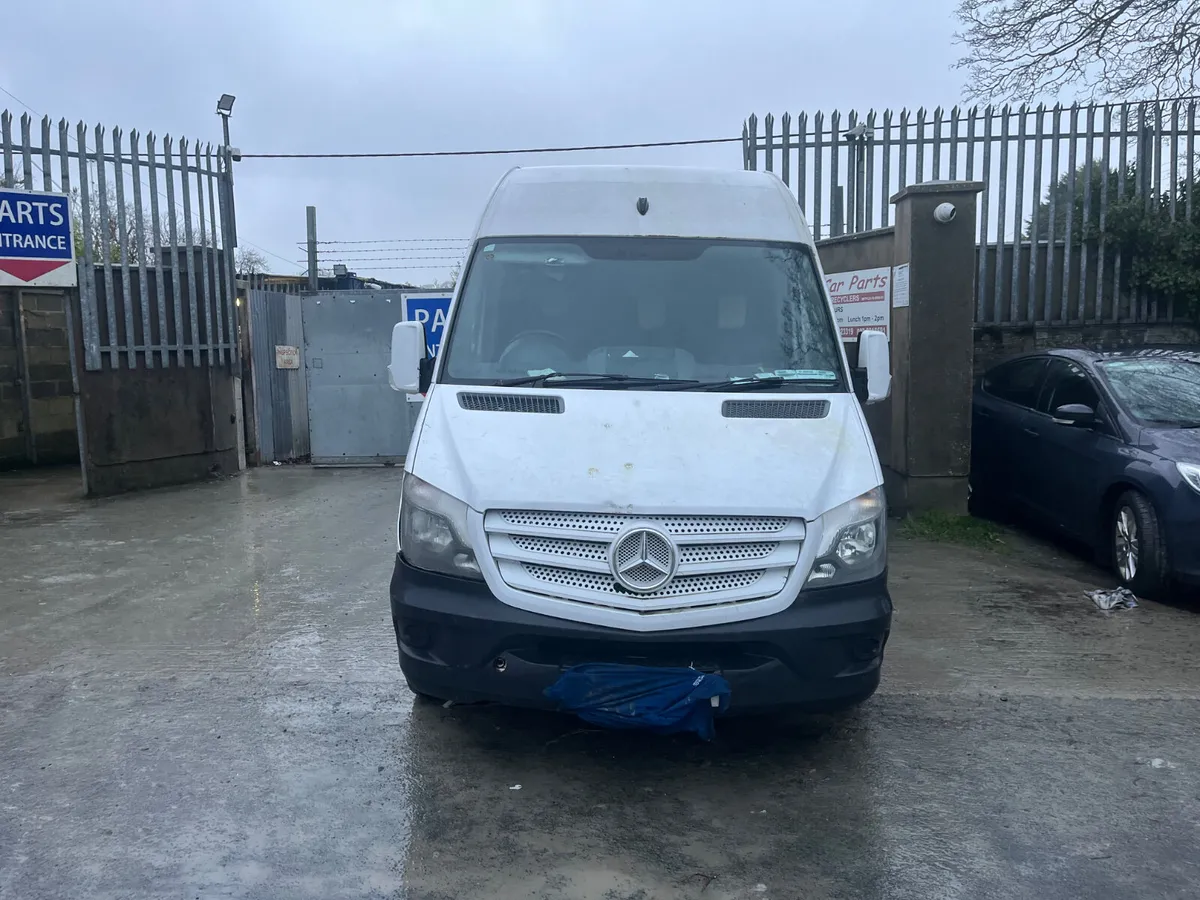 For Parts 2015 Mercedes Sprinter 313 - Image 3