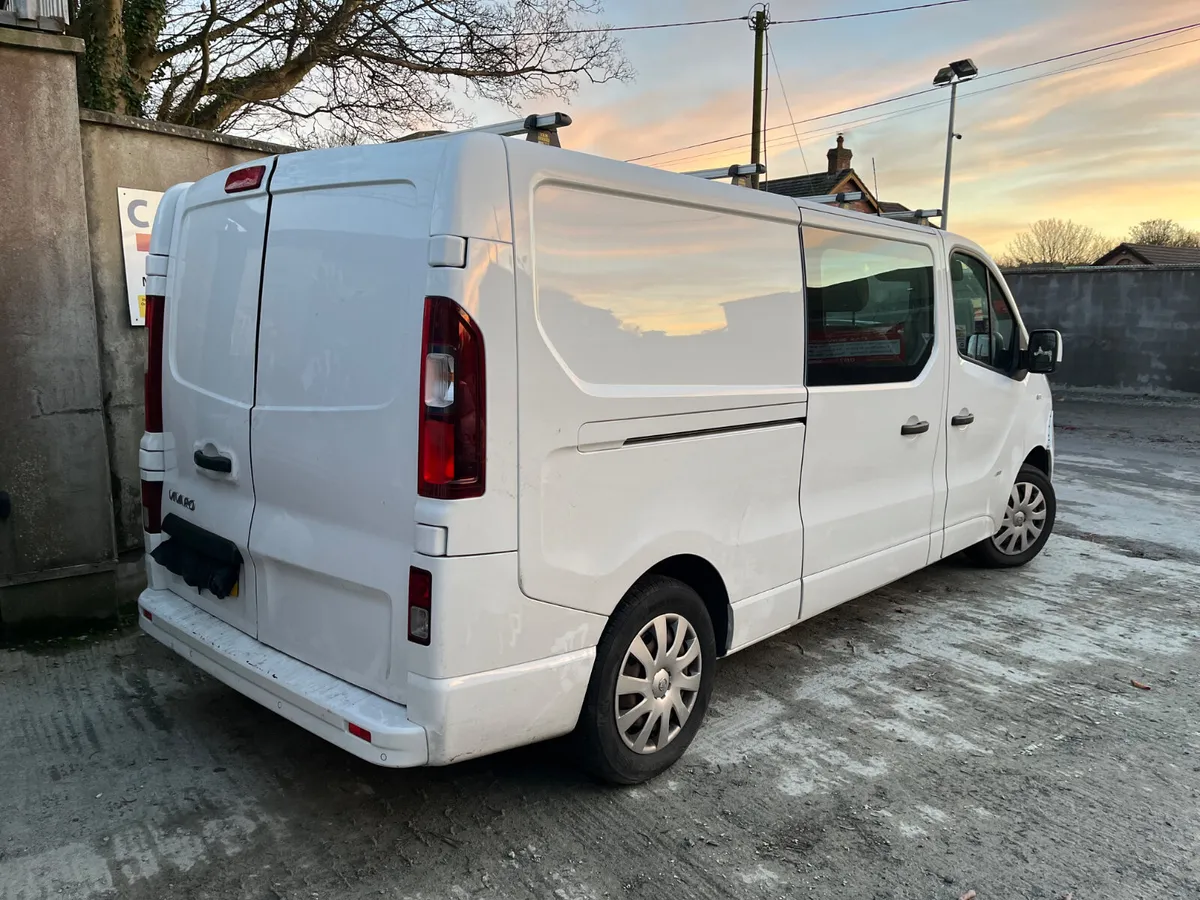 For Parts 2015 Vauxhall Vivaro crew cab - Image 4