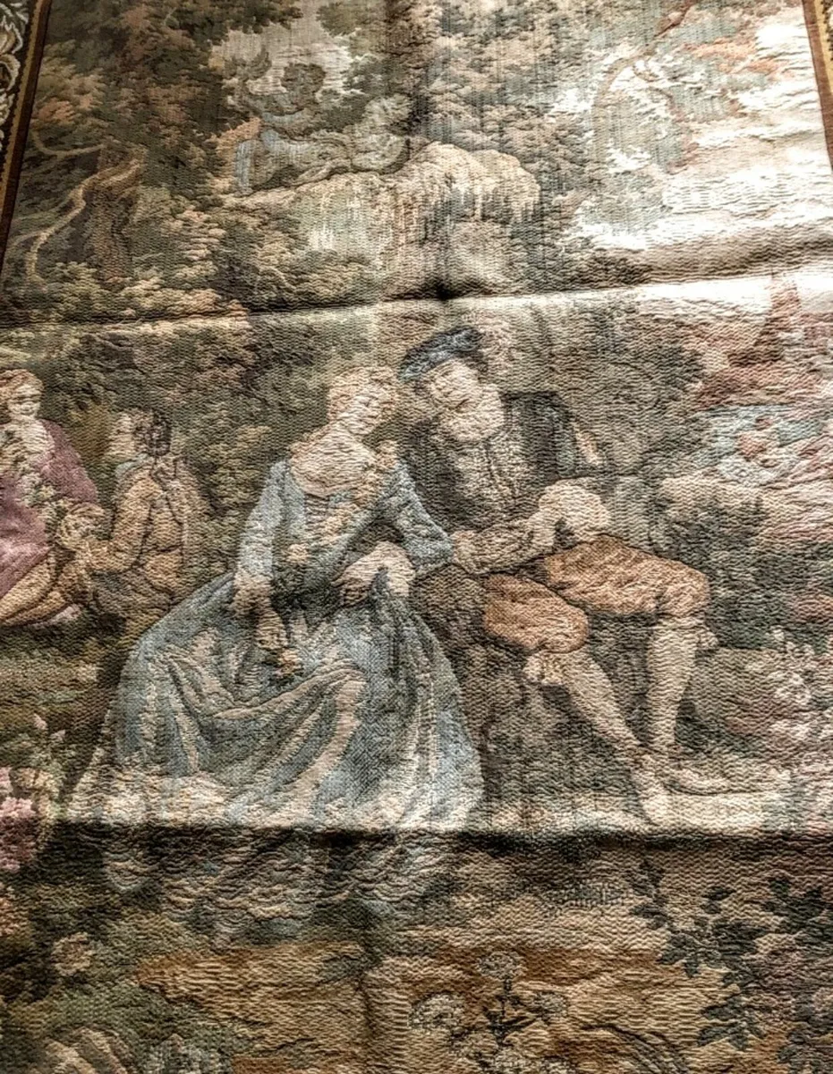 Large antique tapestry Paris - Image 2