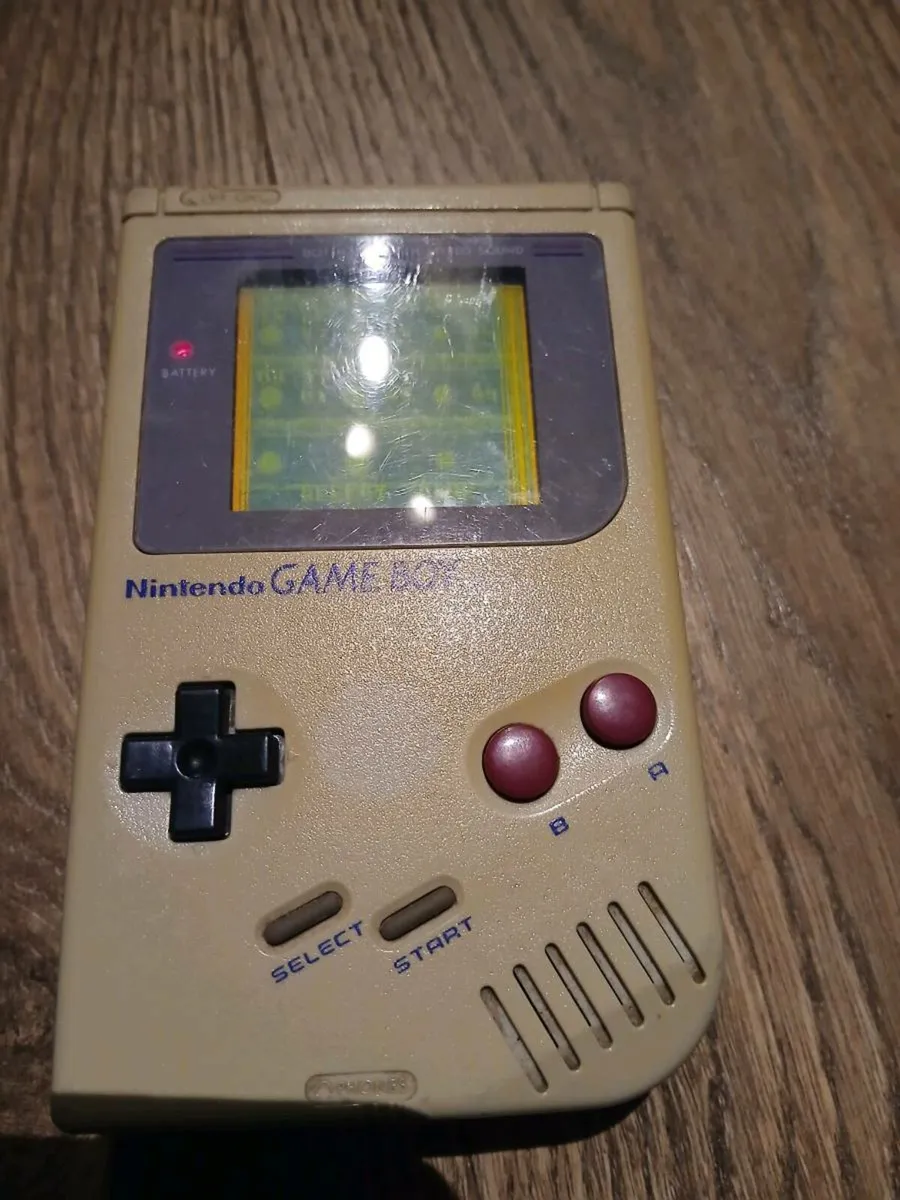 Original Nintendo Game Boy. - Image 1
