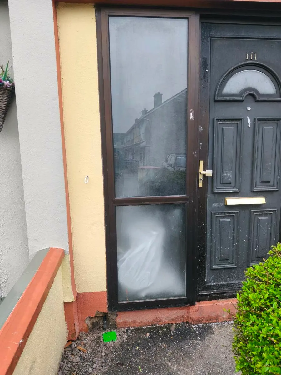 Back/ front door - Image 3