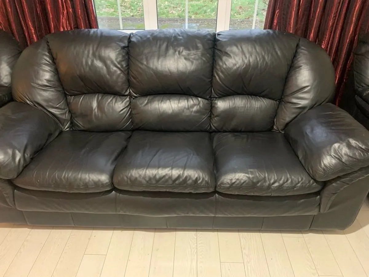 3+1+1 sofa & armchairs - Image 2