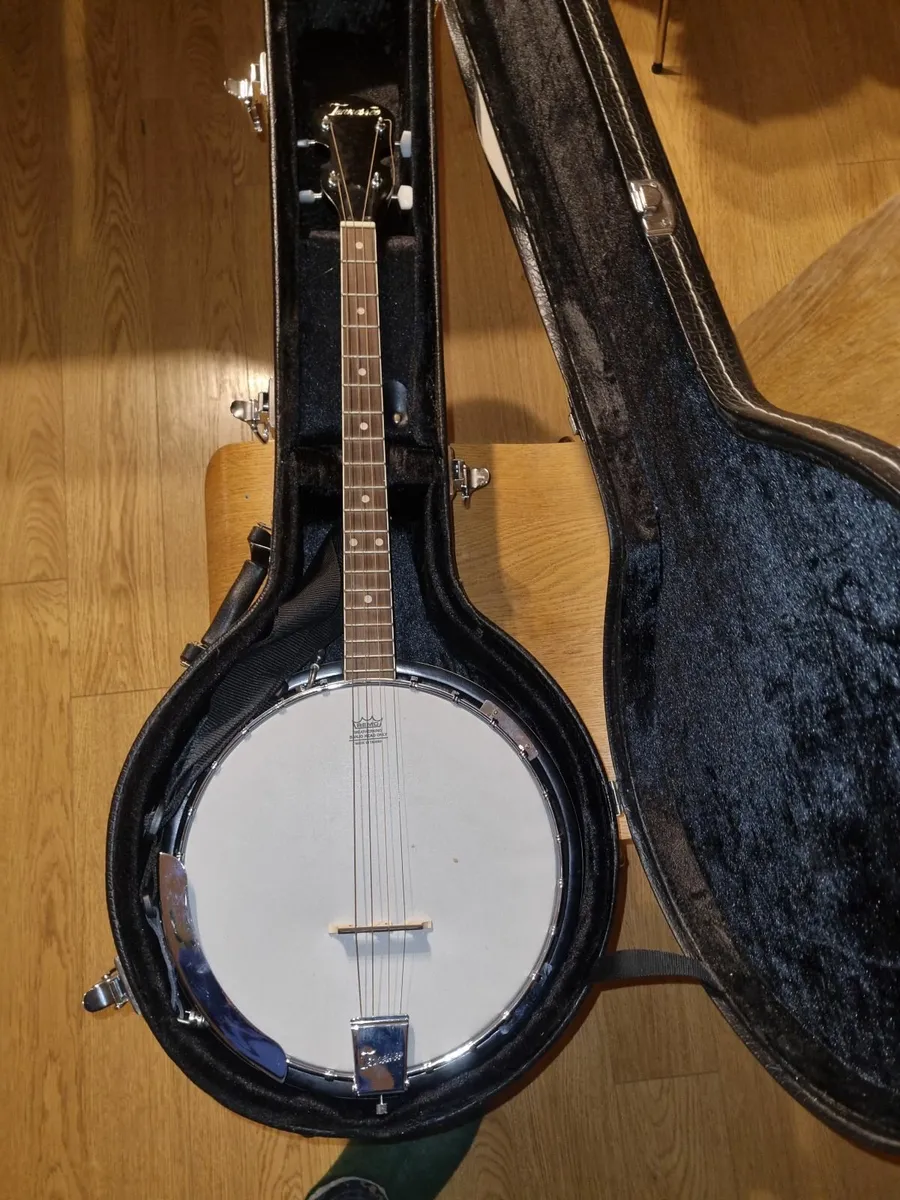 4 string banjo with hard case - Image 1