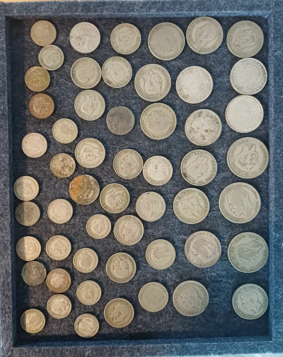 English Silver Coins - Image 1