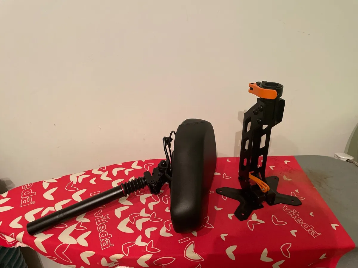 Electric scooter - Image 4