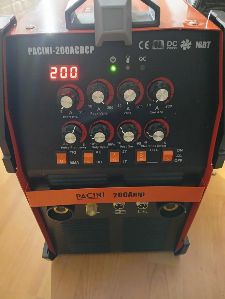 Pacini TIG / ARC Welder 200 amp NOS - Image 1