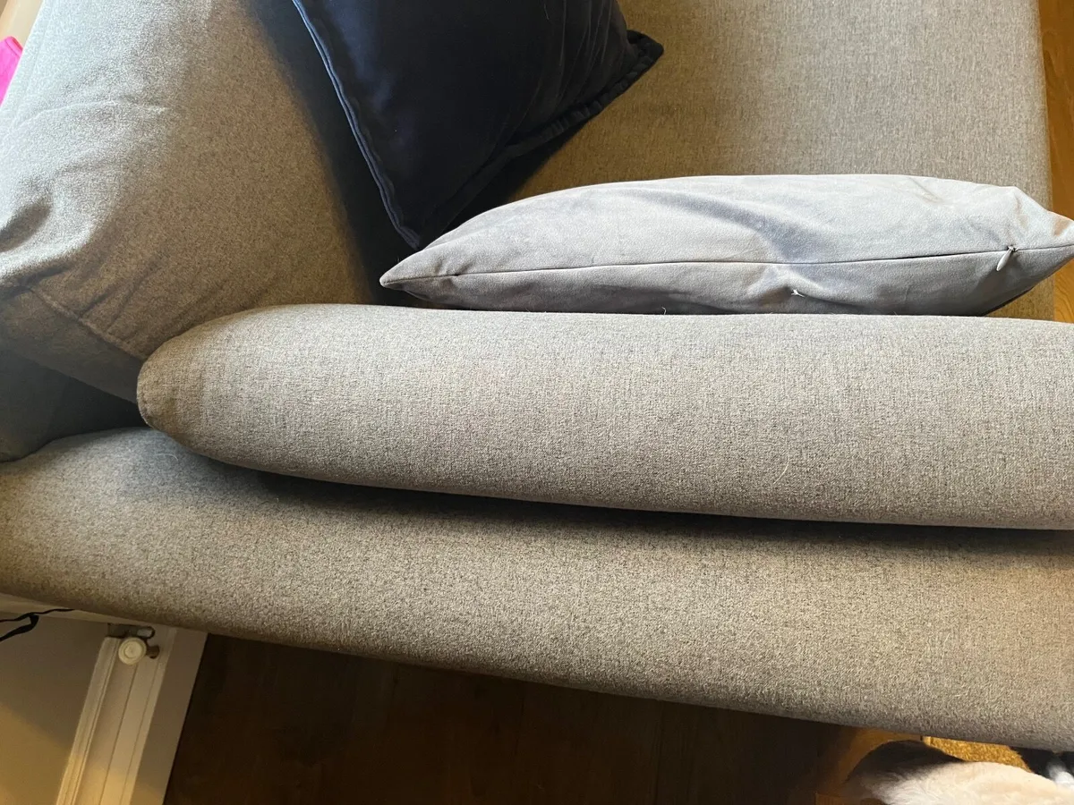 Sofa - Image 4