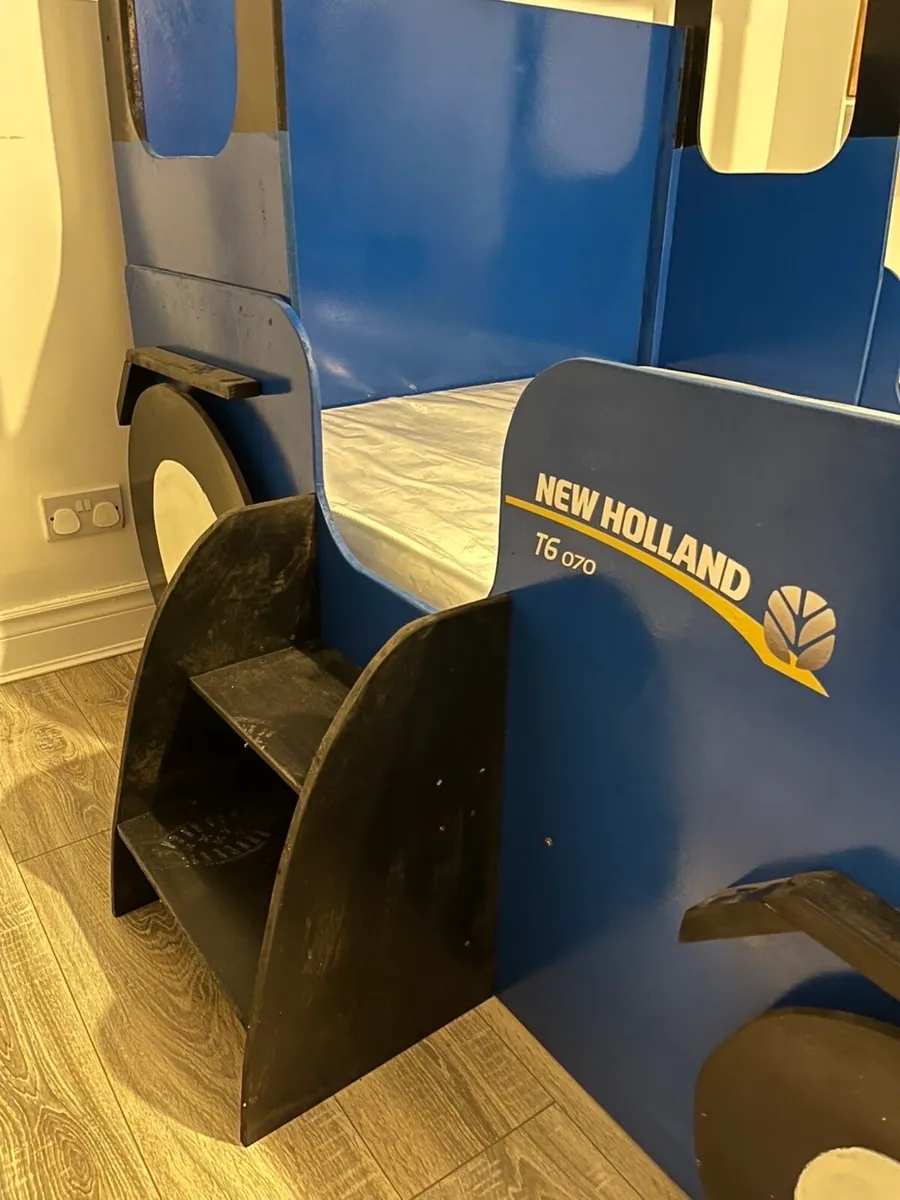 Tractor bed - Image 2