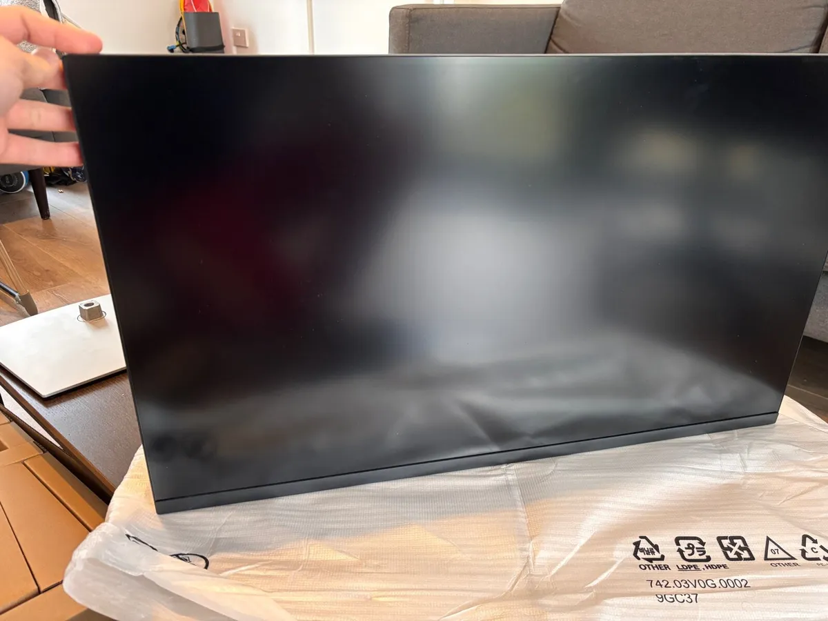 Dell - 32inch LED - Image 3