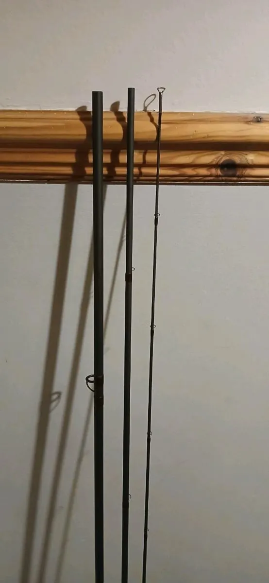 Fenwick iron feather salmon fly rod - Image 3
