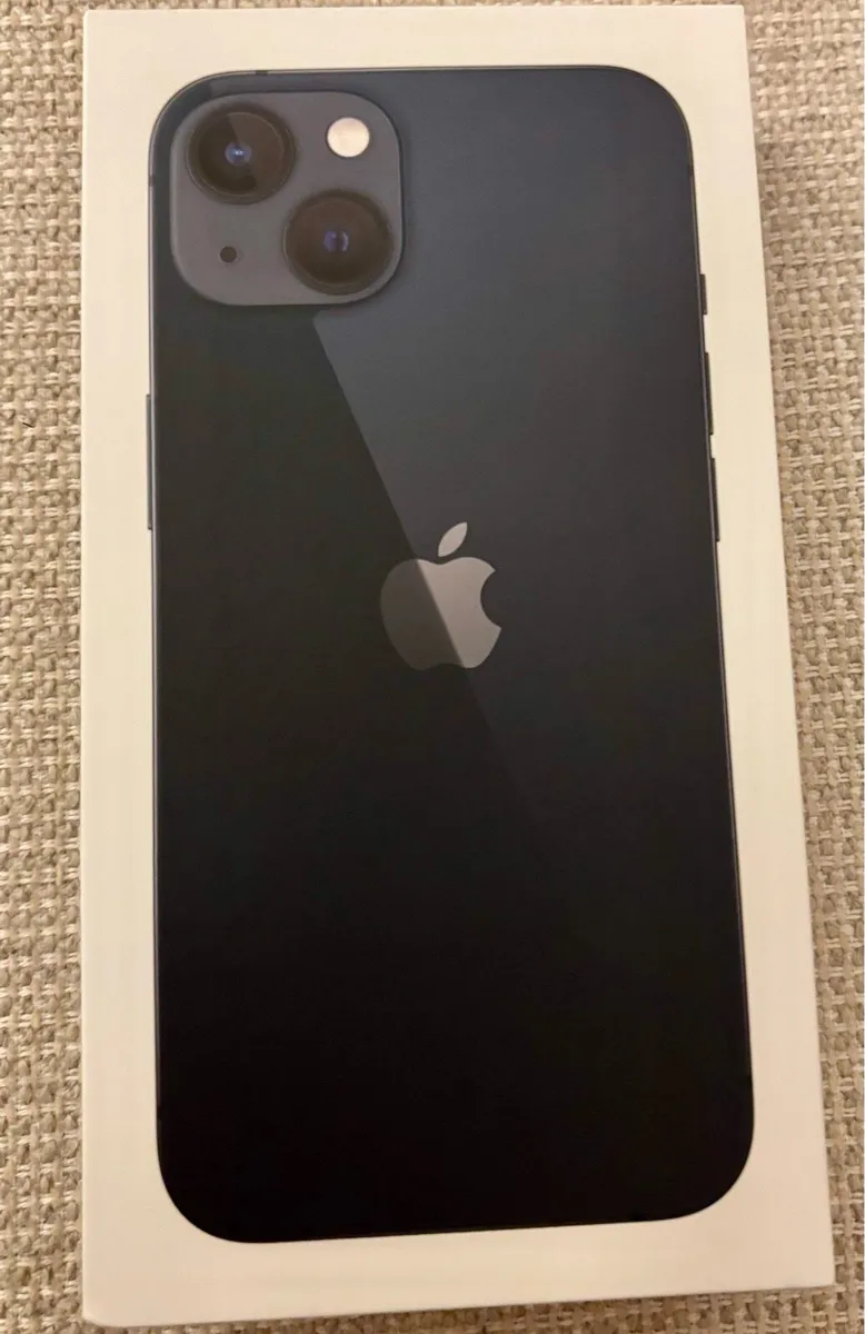 IPHONE 13 BLACK 128GB UNLOCKED TO ALL NETWORKS - Image 3
