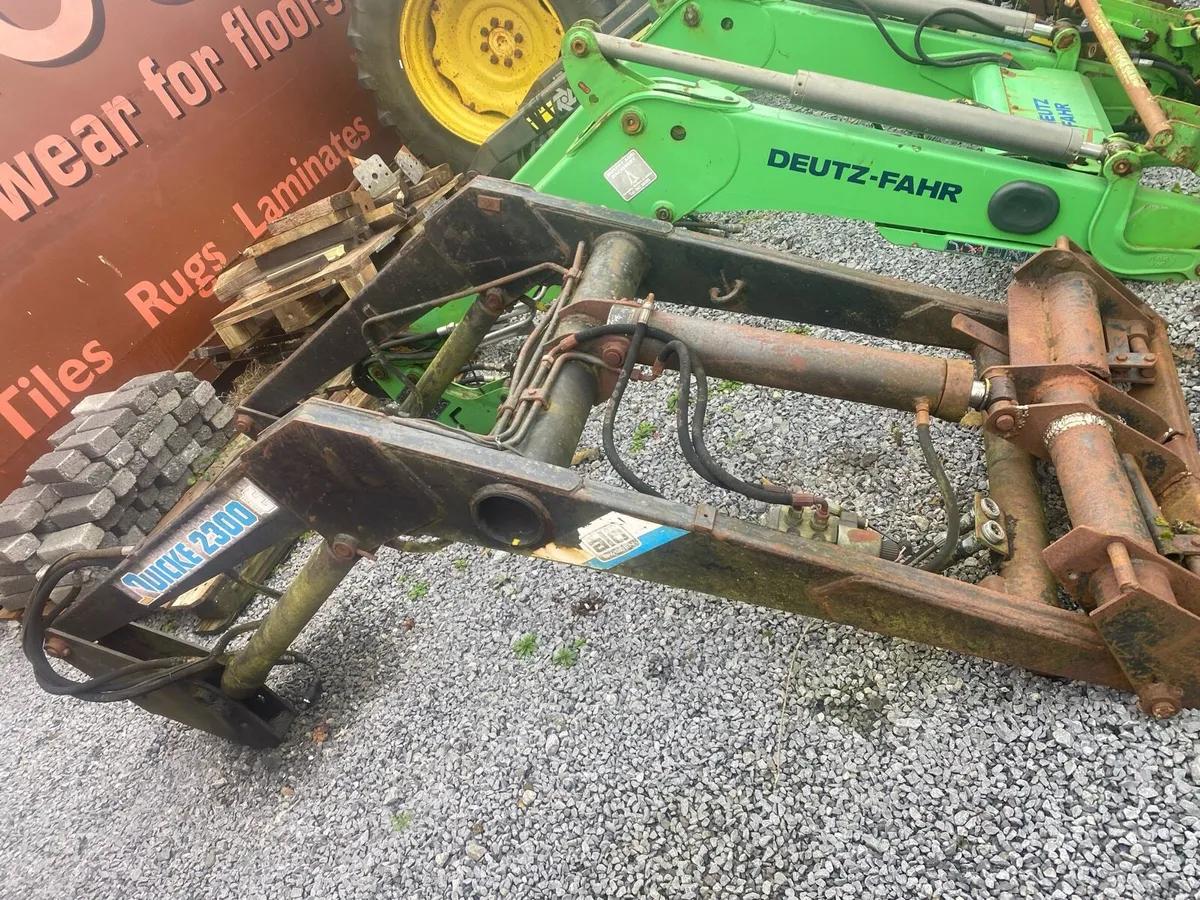 Quicke loader - Image 1