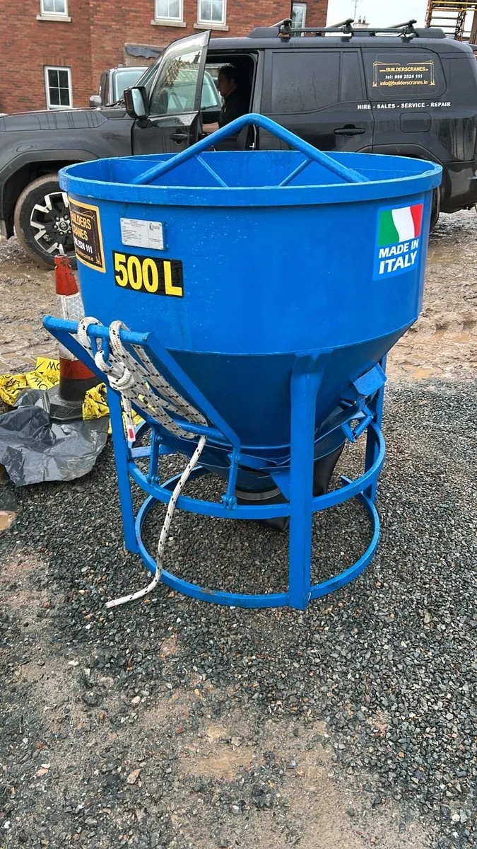 Concrete skip - Image 1