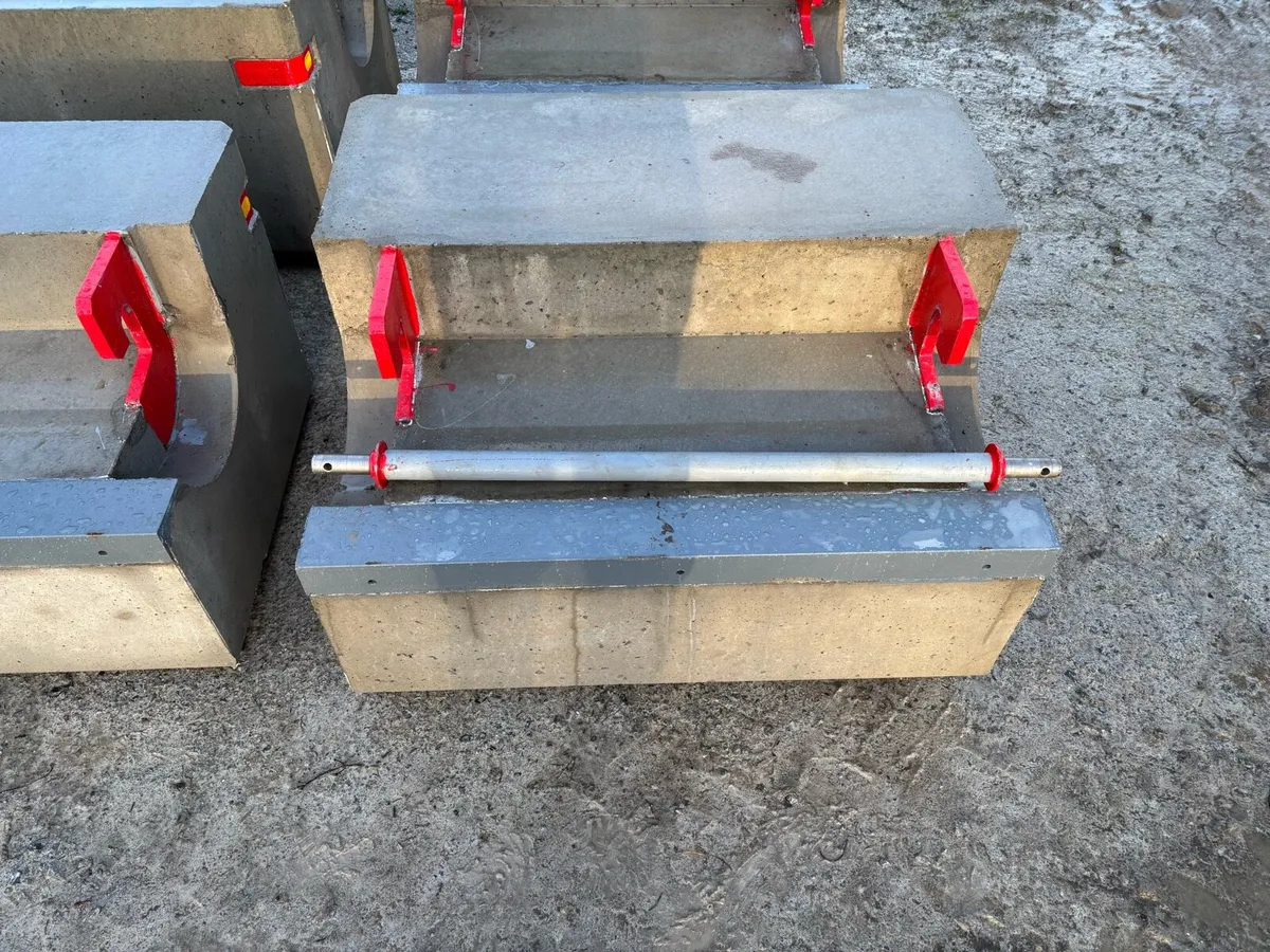Weight Blocks - Image 1