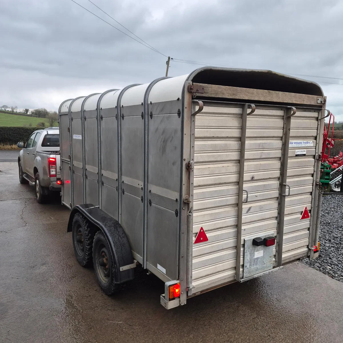 Ifor Williams TA510 12ft Cattle Trailer - Image 3