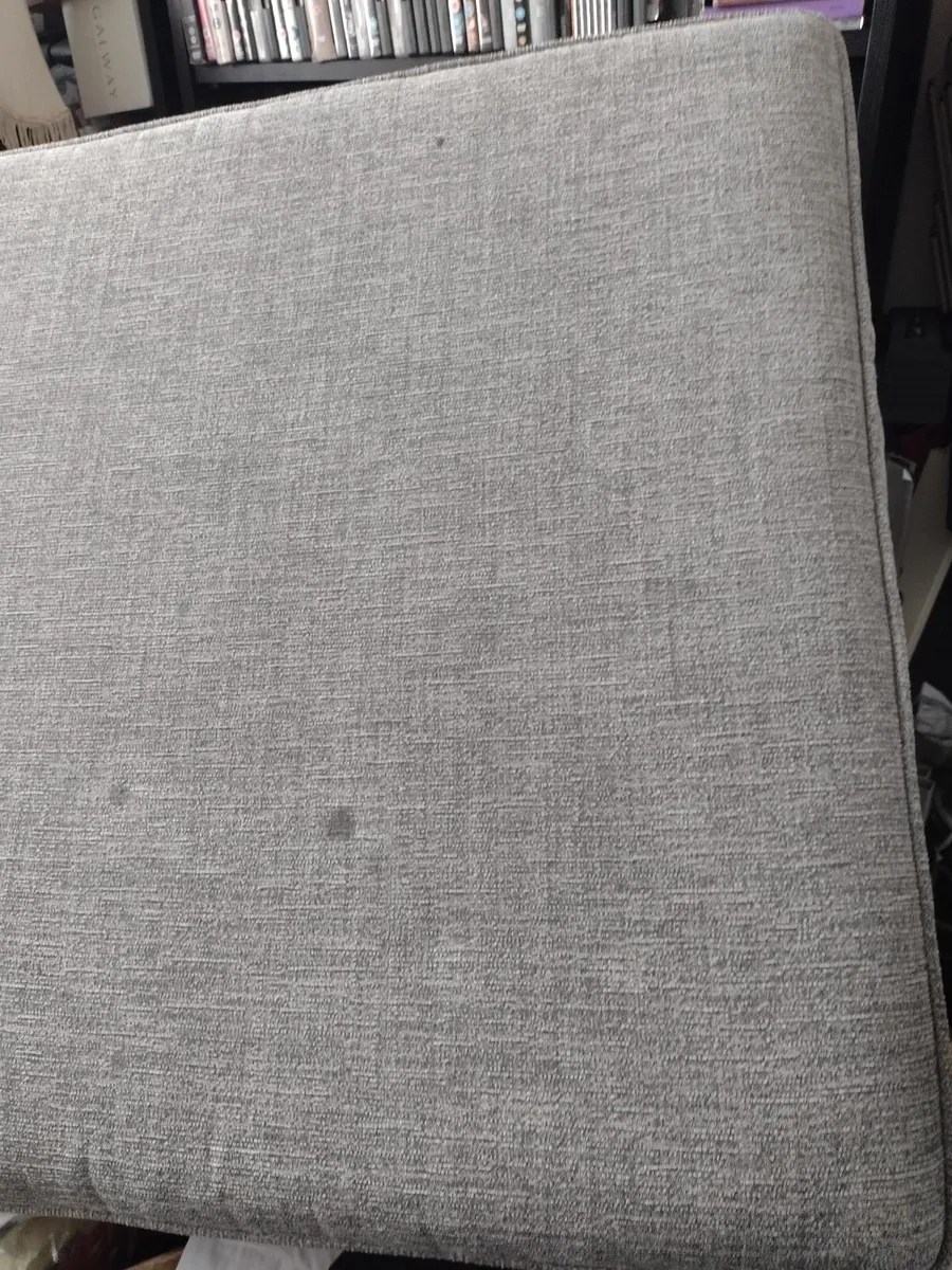 Ex large grey textured padded pouffe footstool - Image 2