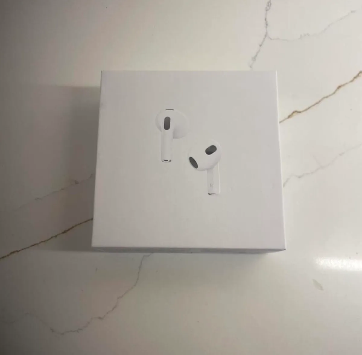 AirPod generation 2s - Image 1