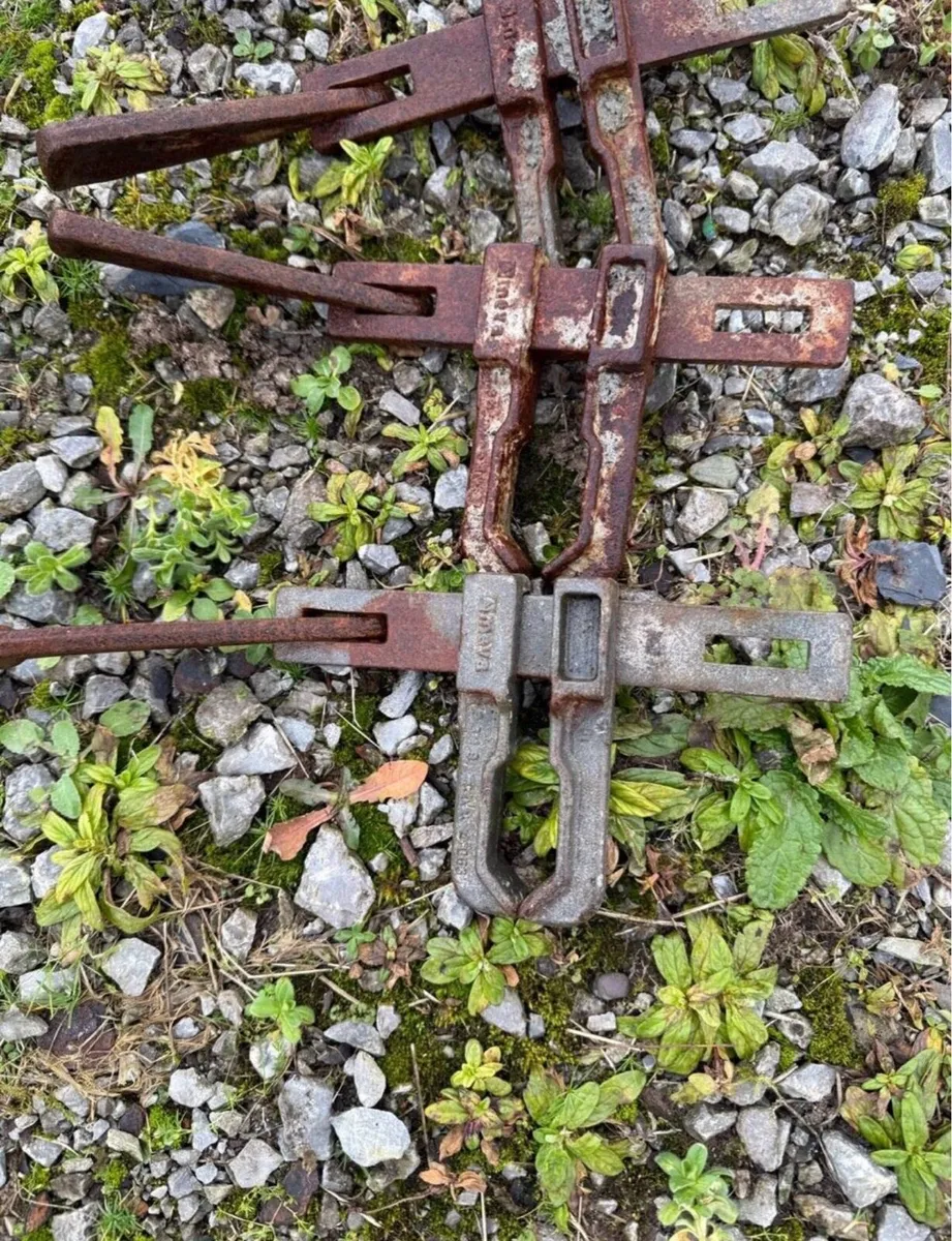 Meva Shuttering Clamps - Image 2