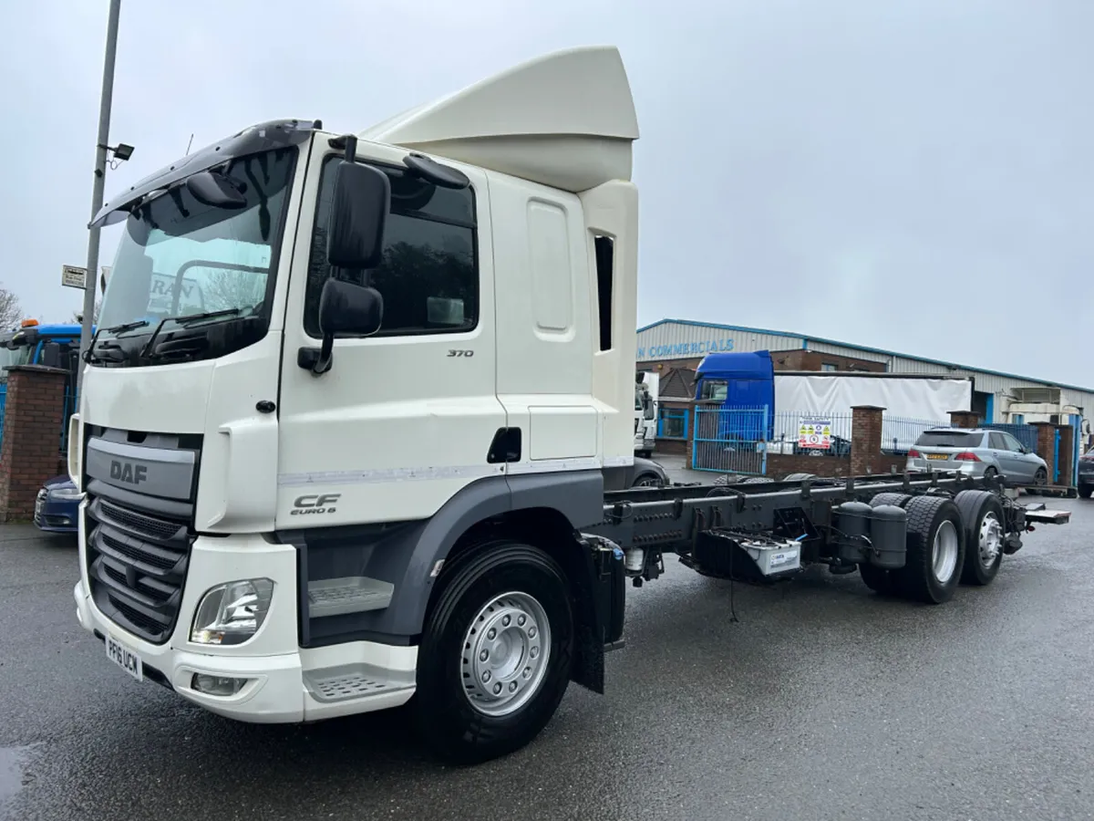 2016 Daf cf 370 6x2 26 ton chassis cab - Image 1