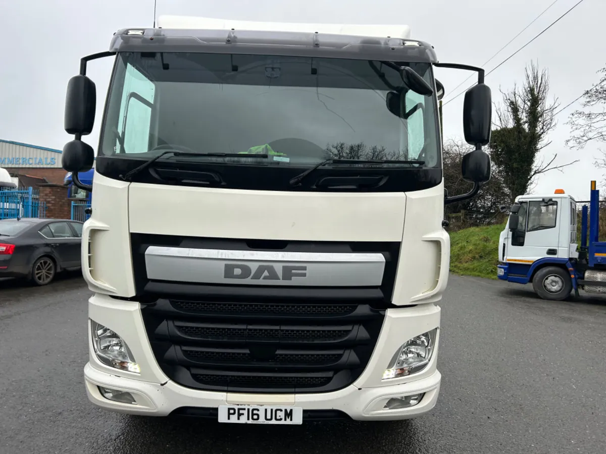 2016 Daf cf 370 6x2 26 ton chassis cab - Image 2