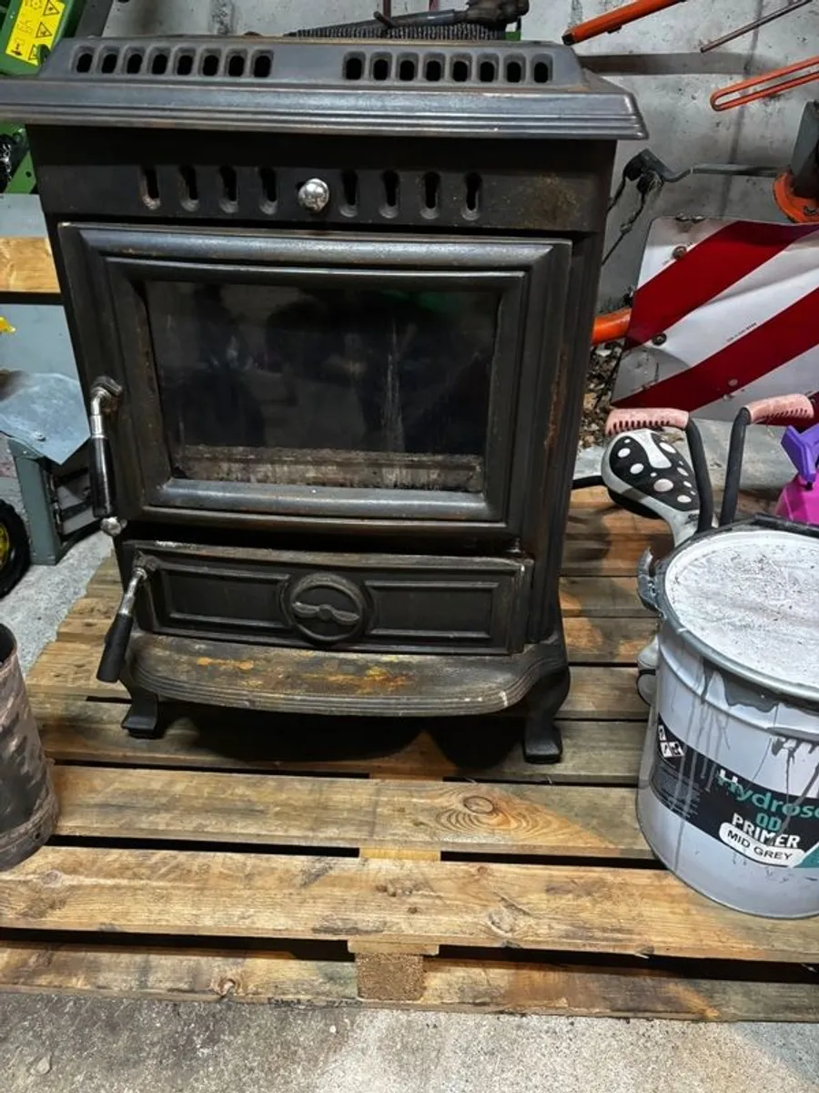Solid Fuel Stove with back boiler - Image 3